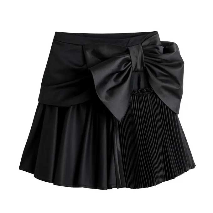 jupe plissée mini noire tenue élégant et chic 