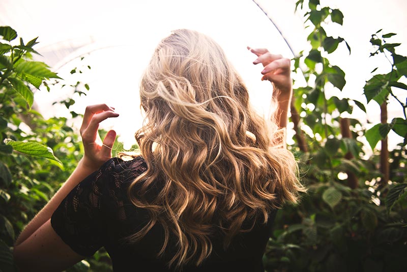 L'alimentation et la santé des cheveux