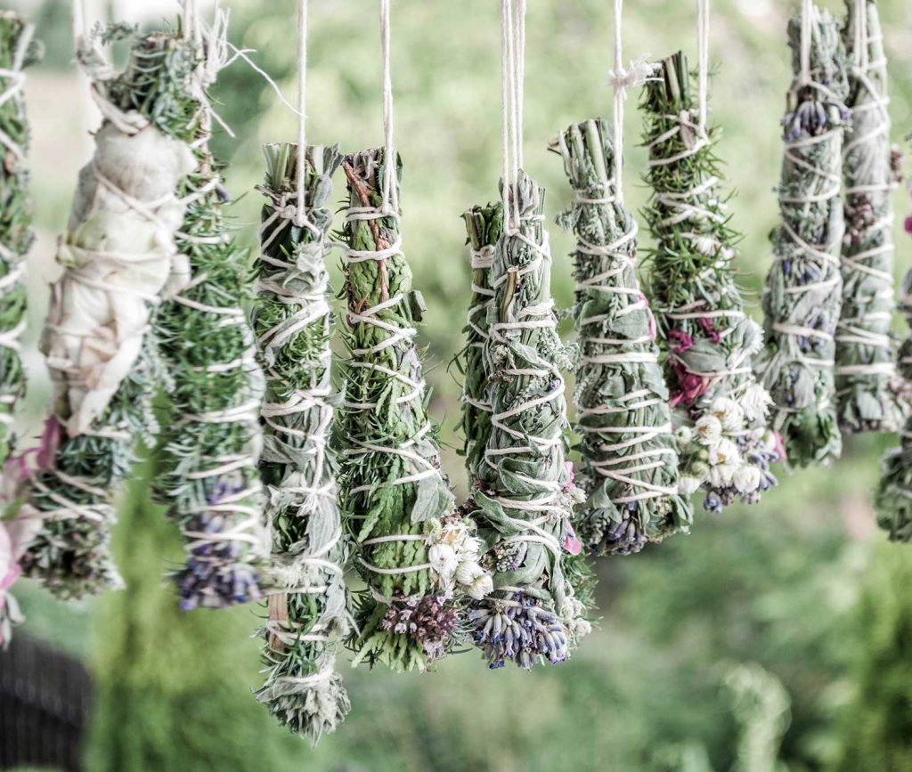 Bâton de fumigation sauge blanche et lilas purificatrice et vivifiante